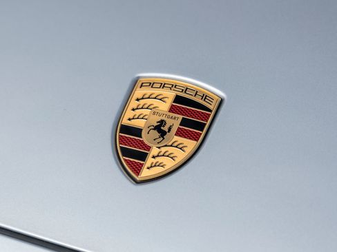 Certified 2026 Porsche Cayenne AWD/4WD image 17