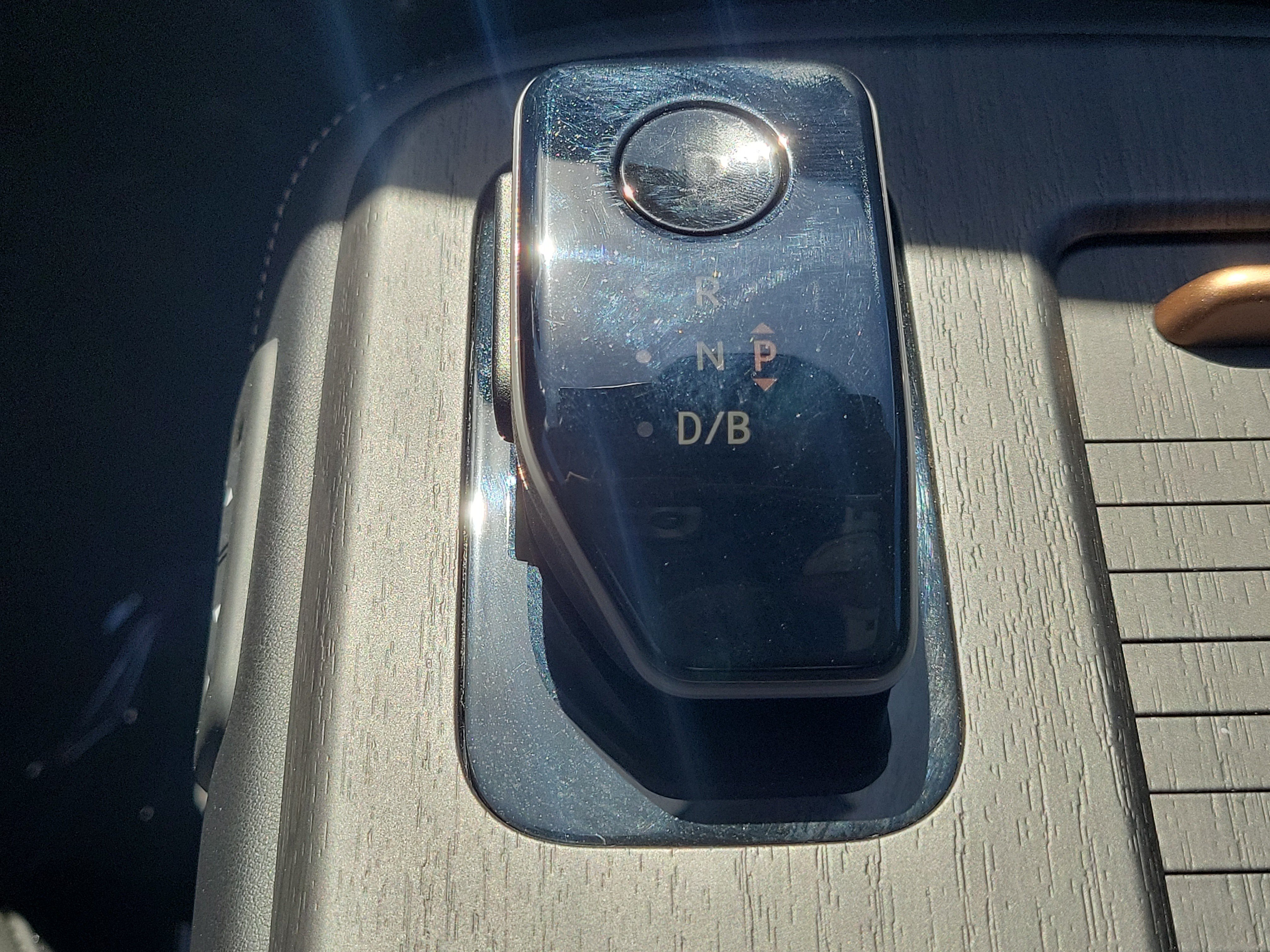 Used 2024 Nissan Ariya AWD image 26