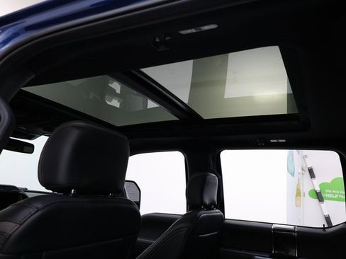 Used 2022 Ford F350 Platinum w/ Tremor Off-Road Package image 75