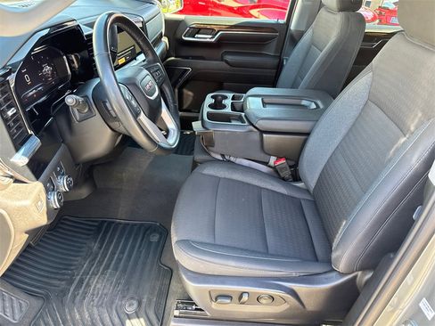 Used 2024 GMC Sierra 1500 Elevation image 26
