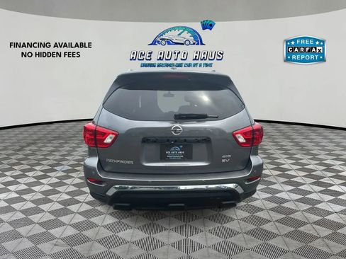 Used 2019 Nissan Pathfinder SV image 6