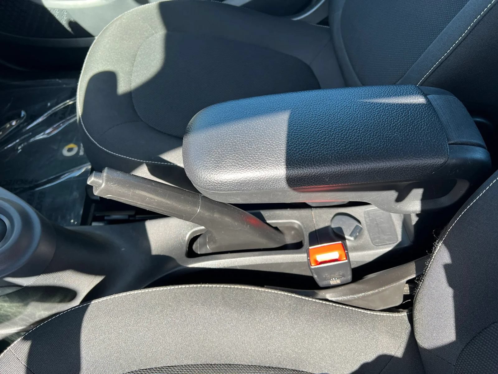 Used 2018 smart fortwo electric drive RWD image 22