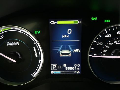Used 2021 Subaru Crosstrek Hybrid w/ Moonroof Package w/Navigation AWD/4WD image 26