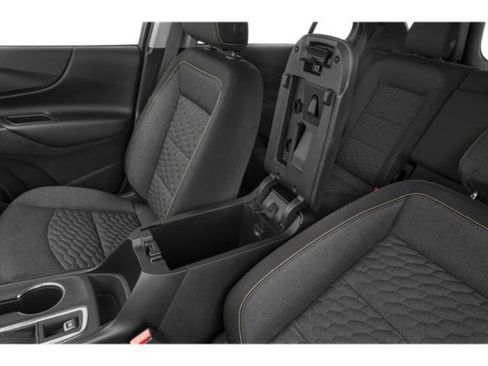 Used 2018 Chevrolet Equinox LT FWD image 29