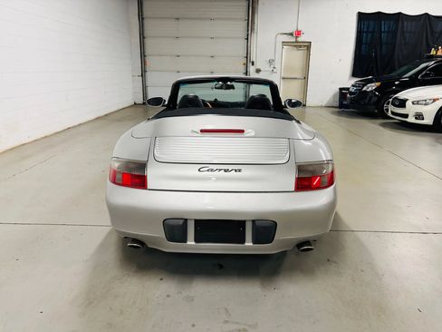 Used 2001 Porsche 911 Carrera RWD image 7