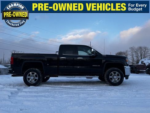Used 2016 GMC Sierra 2500 SLE w/ SLE Preferred Package image 6
