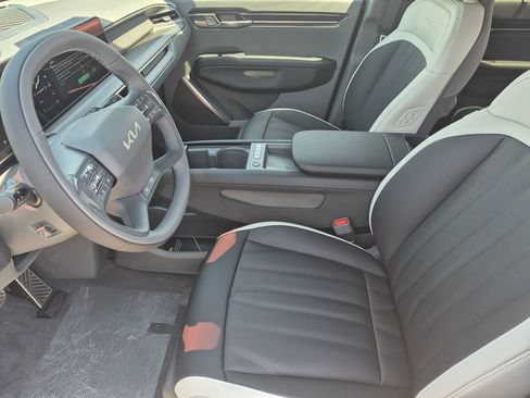 New 2026 Kia EV9 GT-Line AWD/4WD image 10