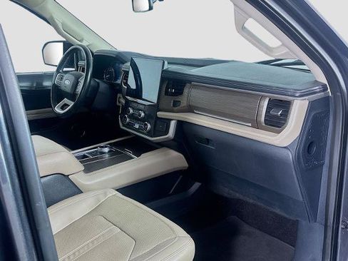 Certified 2022 Ford Expedition Max Limited RWD image 32