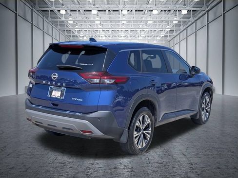 Used 2023 Nissan Rogue SV AWD/4WD image 4