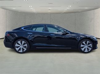 Used 2021 Tesla Model S Long Range Plus video 2