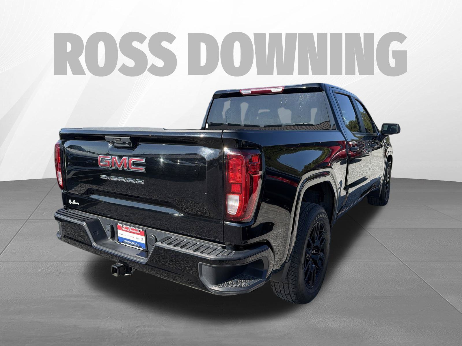 Used 2025 GMC Sierra 1500 Pro w/ Graphite Edition RWD image 4