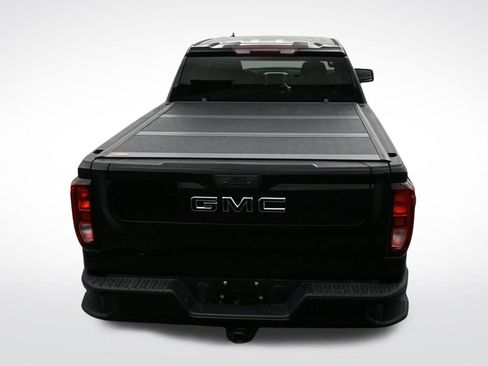 Certified 2022 GMC Sierra 1500 Elevation image 17
