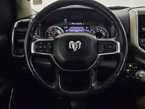 Used 2020 RAM 1500 Laramie AWD/4WD image 13