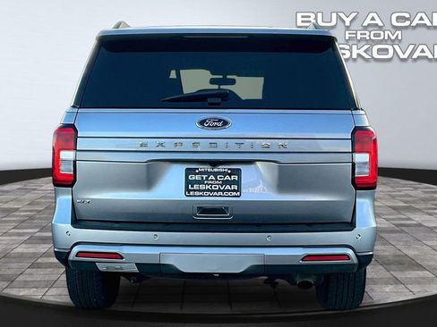 Used 2024 Ford Expedition XLT image 4