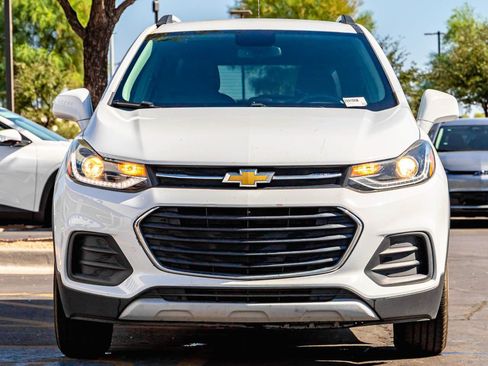 Used 2018 Chevrolet Trax LT w/ LT Convenience Package AWD/4WD image 4