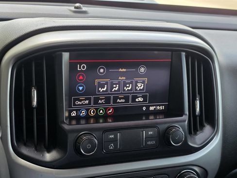 Used 2019 Chevrolet Colorado ZR2 AWD/4WD image 14