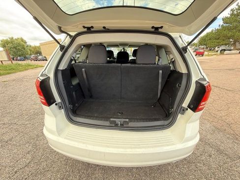 Used 2018 Dodge Journey SE w/ Blacktop Package image 10