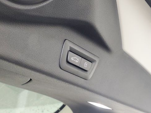 Certified 2026 BMW X7 xDrive40i image 25