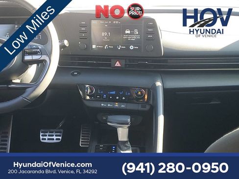 Certified 2025 Hyundai Elantra Sport FWD image 18