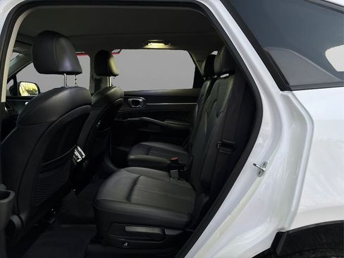 Certified 2022 Kia Sorento SX image 10