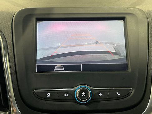 Used 2022 Chevrolet Equinox LT FWD image 4