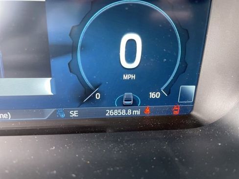 Used 2023 Ford Expedition Limited image 16