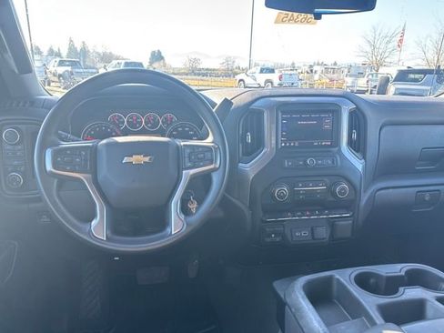 Used 2021 Chevrolet Silverado 1500 Custom w/ Safety Confidence Package image 16