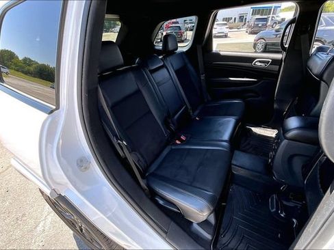Used 2019 Jeep Grand Cherokee Altitude RWD image 25