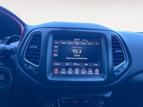 Used 2019 Jeep Compass Trailhawk image 22