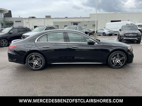 Used 2026 Mercedes-Benz E 350 4MATIC Sedan image 7