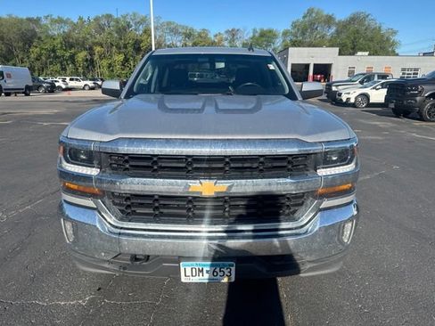Used 2018 Chevrolet Silverado 1500 LT w/ All Star Edition AWD/4WD image 2