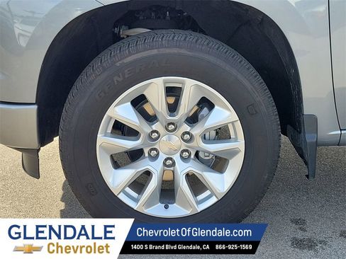 Certified 2024 Chevrolet Silverado 1500 Custom image 19