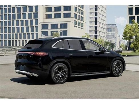 New 2026 Mercedes-Benz EQE 320 4MATIC SUV image 19