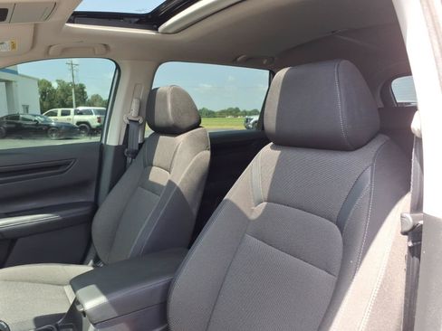 Used 2024 Honda CR-V EX image 18