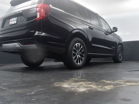Used 2025 Ford Expedition Max Platinum AWD/4WD image 51