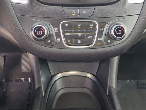 Used 2024 Chevrolet Malibu LT FWD image 18