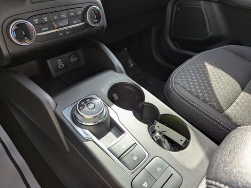 Used 2025 Ford Escape Active image 25