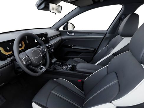 New 2026 Kia K5 GT-Line image 17