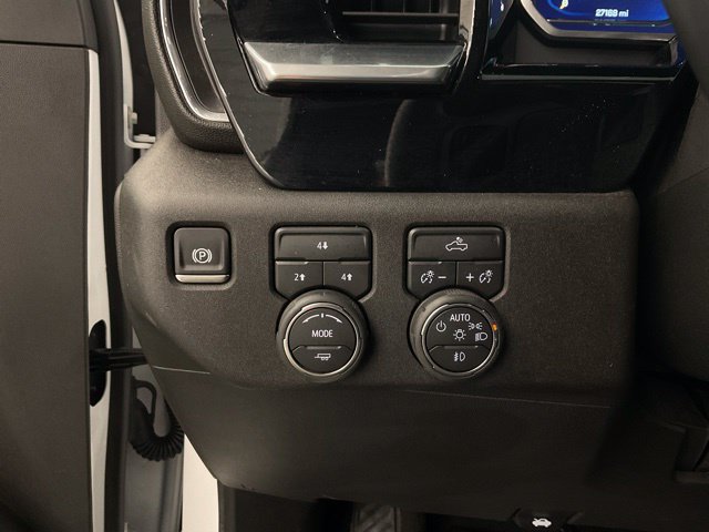 Used 2025 Chevrolet Silverado 2500 LT w/ Convenience Package AWD/4WD image 14