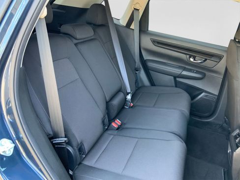 Used 2025 Honda CR-V LX image 39