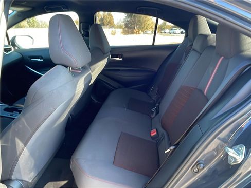 Used 2024 Toyota Corolla SE image 18