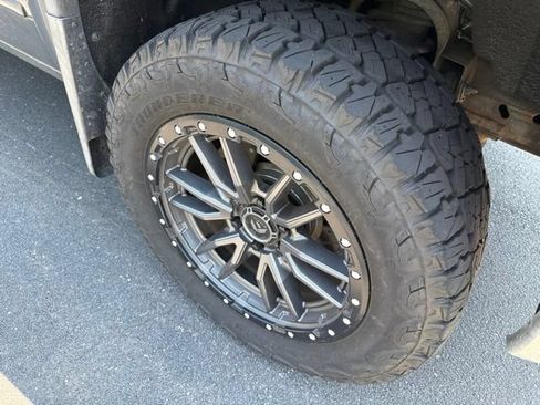 Used 2014 GMC Sierra 1500 SLE AWD/4WD image 9