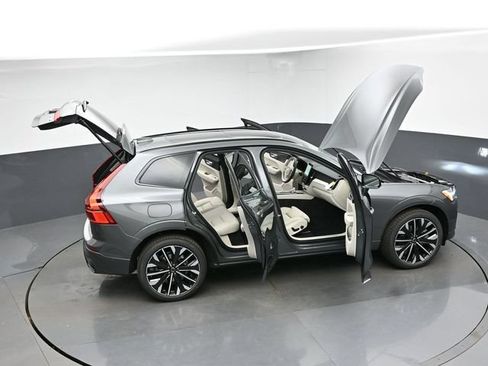 New 2026 Volvo XC60 T8 Ultra w/ Protection Package Premier AWD/4WD image 51