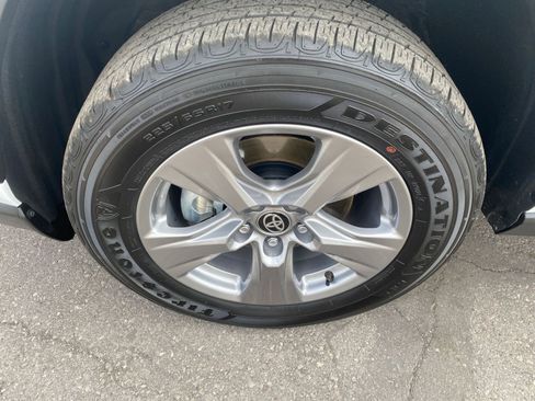 Used 2025 Toyota RAV4 XLE w/ Weather Package image 30