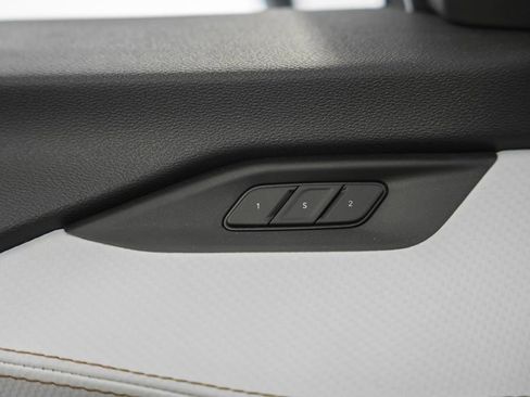 New 2026 Jeep Cherokee Overland w/ Trailer Tow Group AWD/4WD image 45