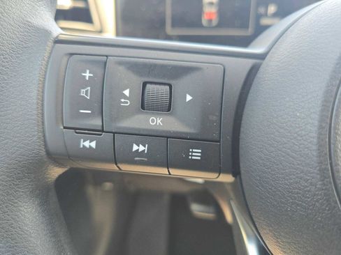 Used 2025 Nissan Kicks S FWD image 29