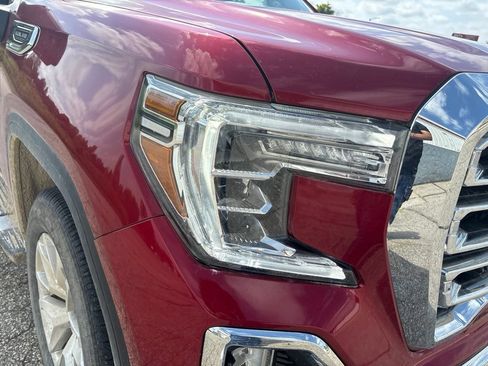 Used 2021 GMC Sierra 1500 SLT w/ SLT Premium Package AWD/4WD image 28