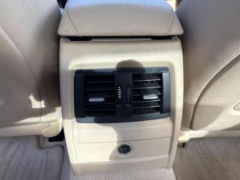 Used 2015 BMW 328i Sedan image 25
