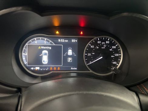 New 2025 Nissan Versa SR image 50