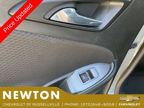 Used 2024 Chevrolet Malibu LT FWD image 43